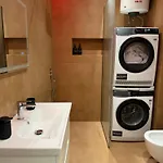 Solux - Perfect Location - Free Parking Tirana