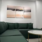 Solux - Perfect Location - Free Parking
