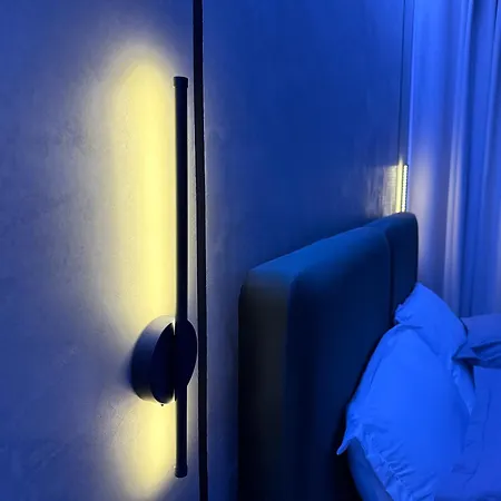 Solux - Perfect Location - Free Parking Тирана