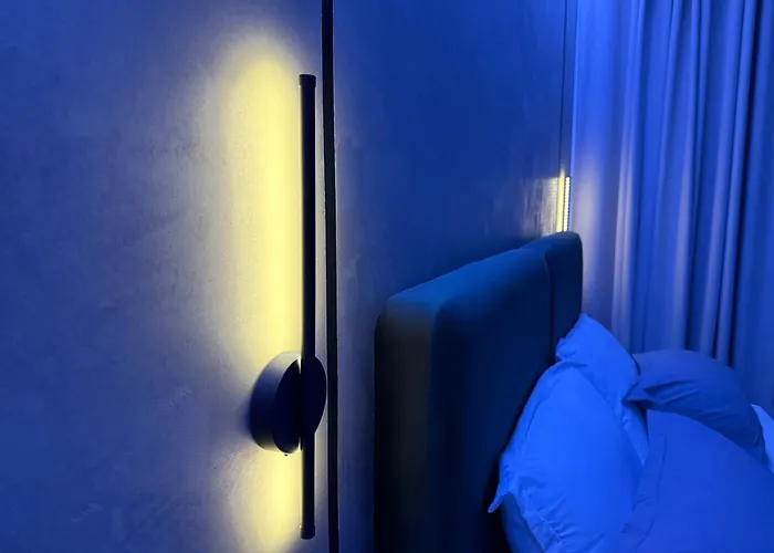 Solux - Perfect Location - Free Parking Тирана